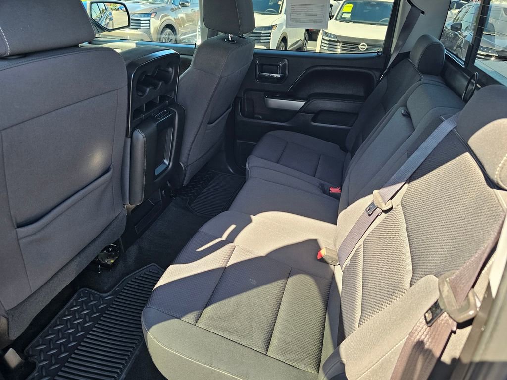 Used 2017 Chevrolet Silverado 1500 LT w/ All Star Edition AWD/4WD image 11