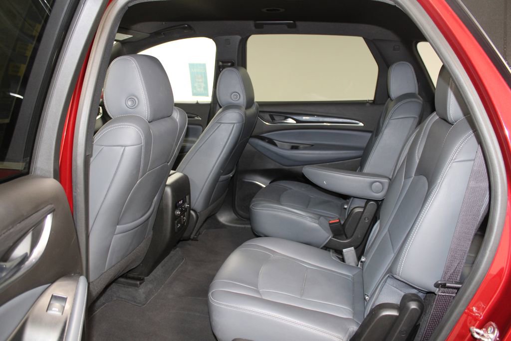 Used 2024 Buick Enclave Premium image 23