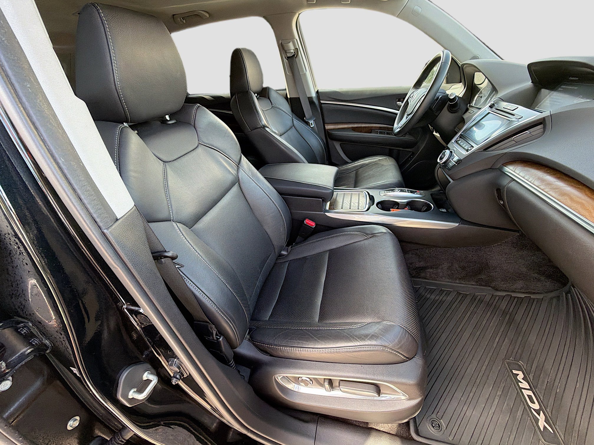 Used 2020 Acura MDX SH-AWD w/ Technology Package image 16