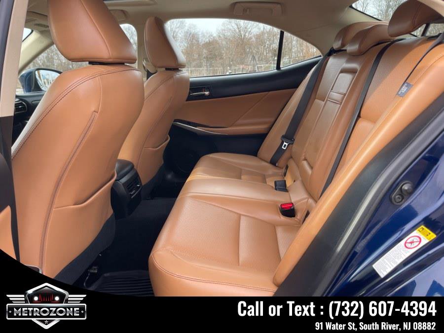 Used 2015 Lexus IS 250 AWD image 23