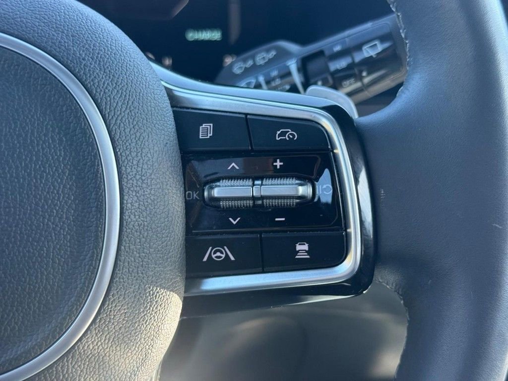 Used 2025 Kia Sorento SX Prestige image 21