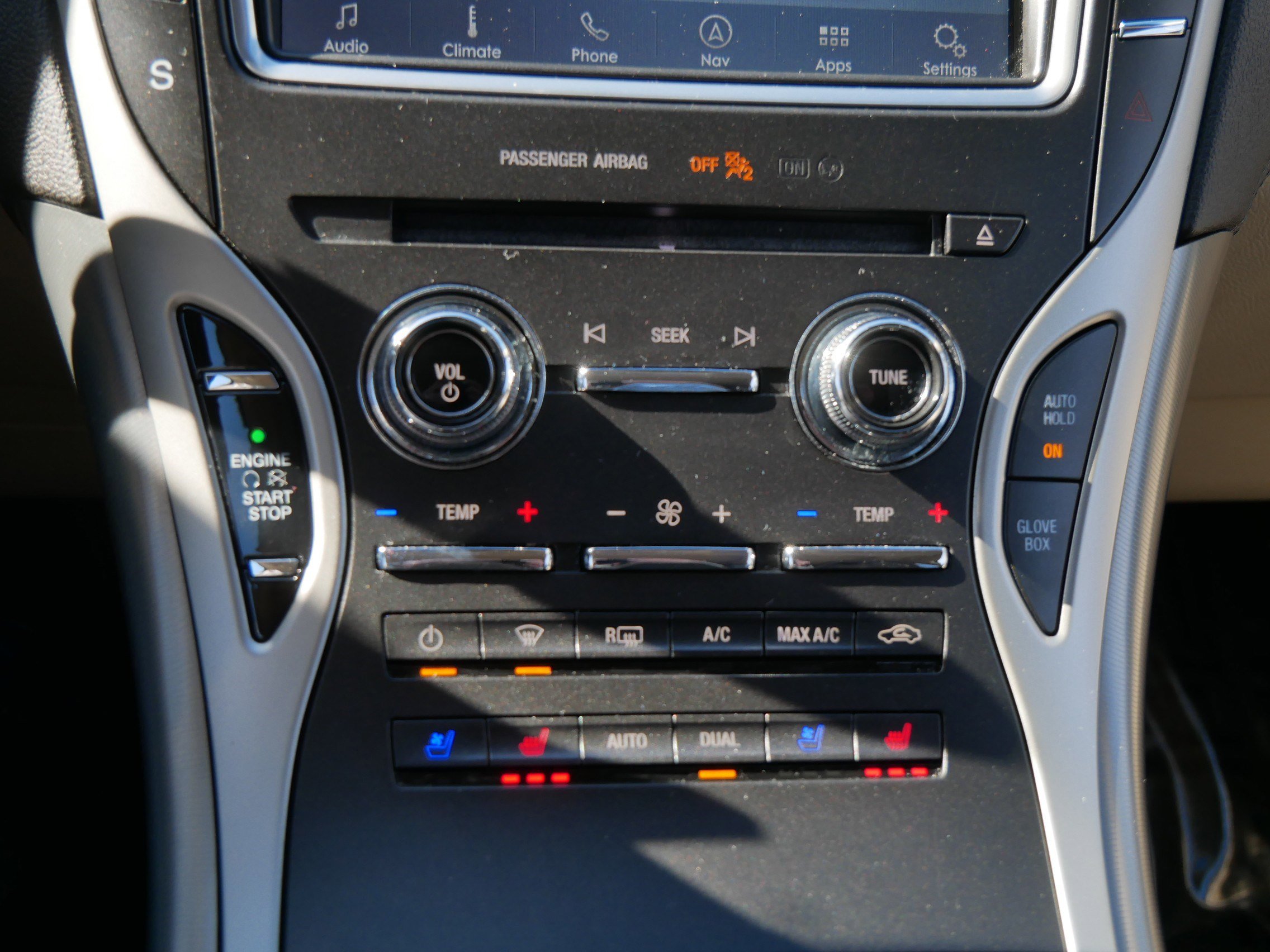 Used 2020 Lincoln Nautilus Reserve w/ Equipment Group 201A image 23