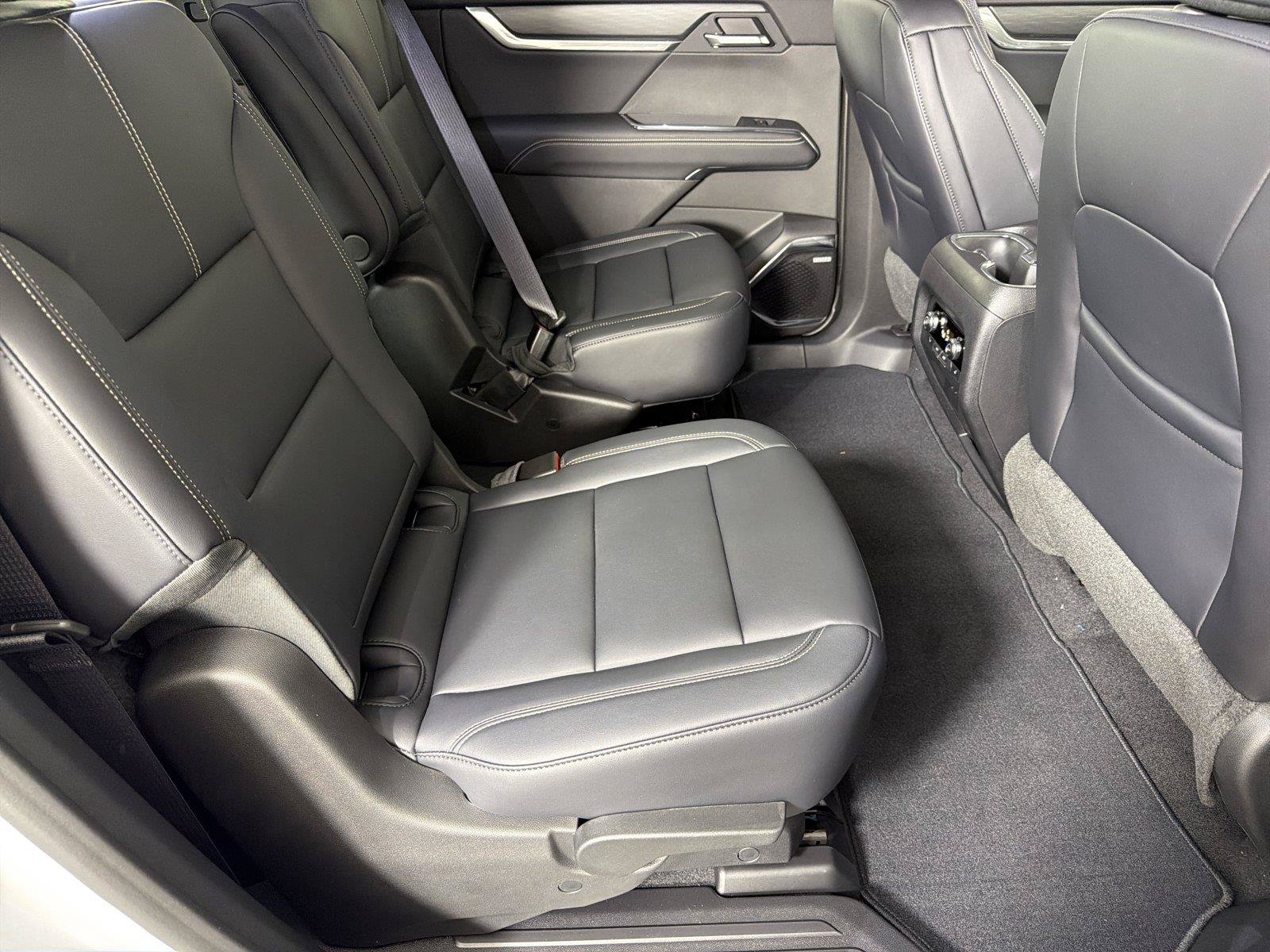 New 2027 GMC Acadia Elevation w/ Black Edition FWD image 14