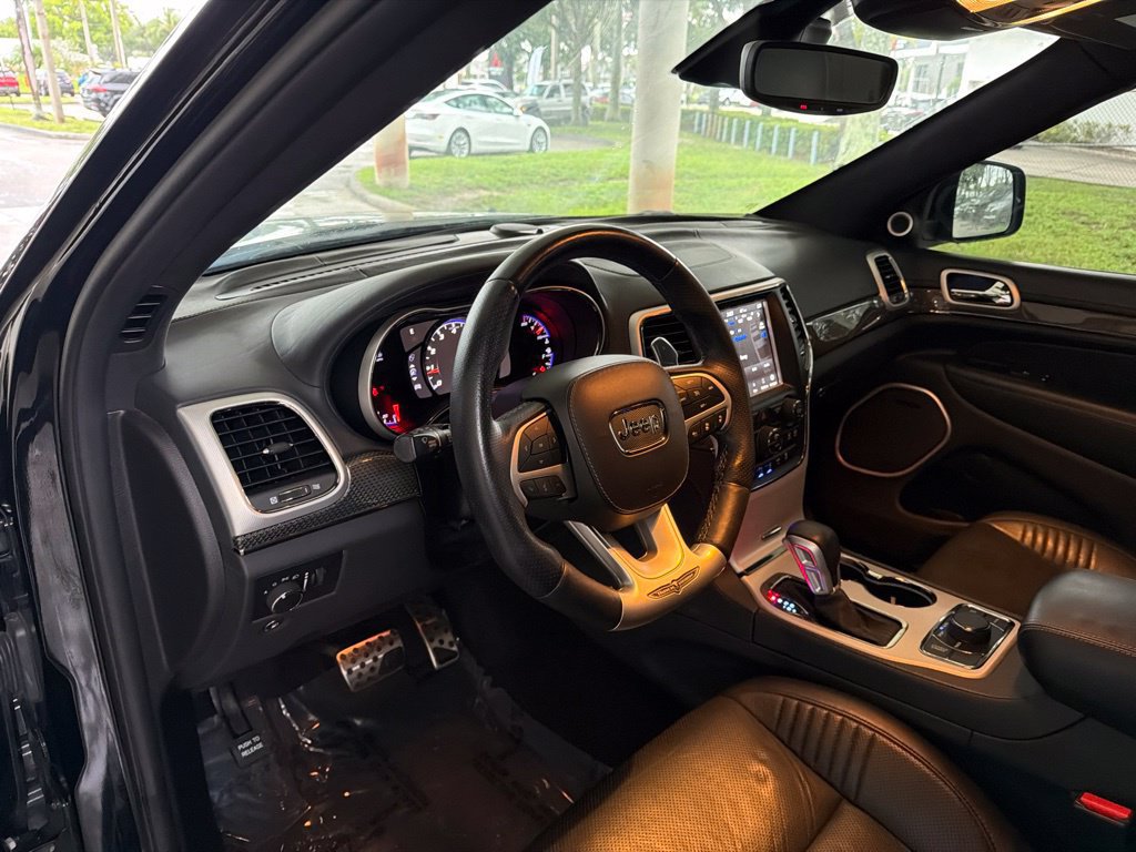 Used 2018 Jeep Grand Cherokee Trackhawk AWD/4WD image 7