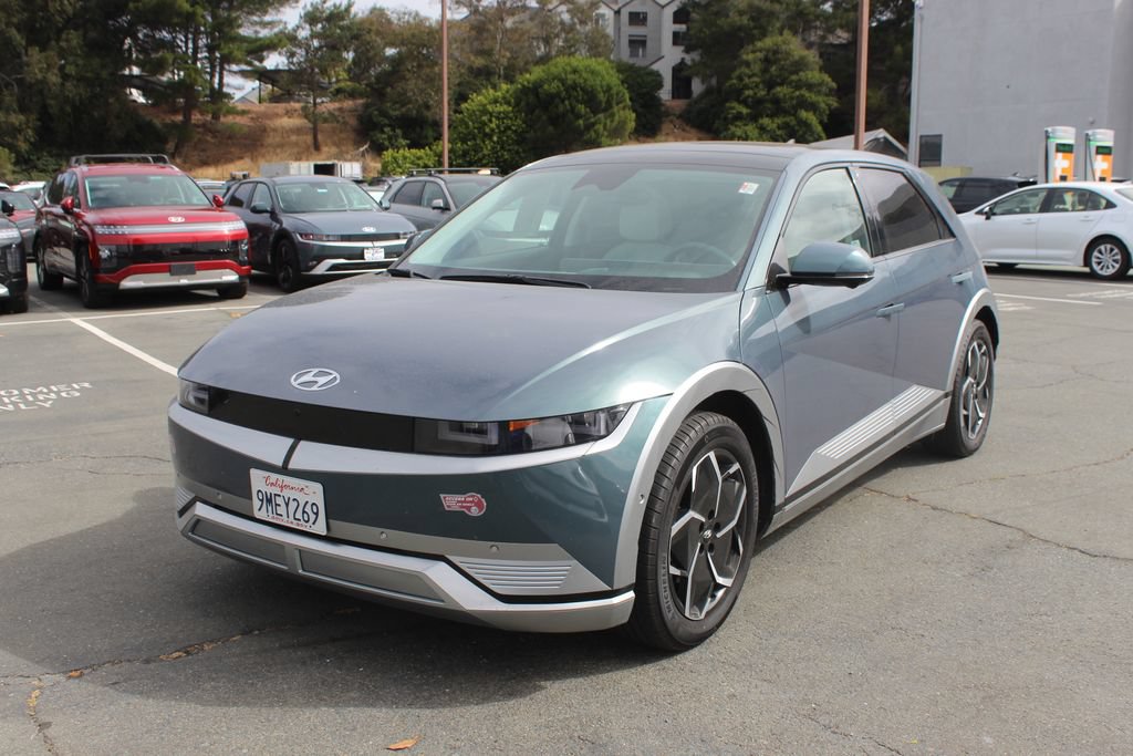 Used 2024 Hyundai Ioniq 5 Limited RWD image 3