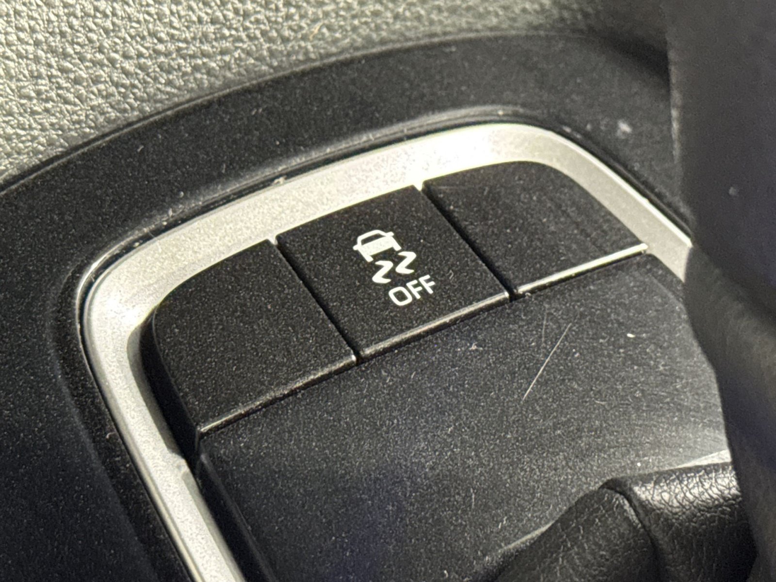 Used 2024 Toyota Corolla LE FWD image 43