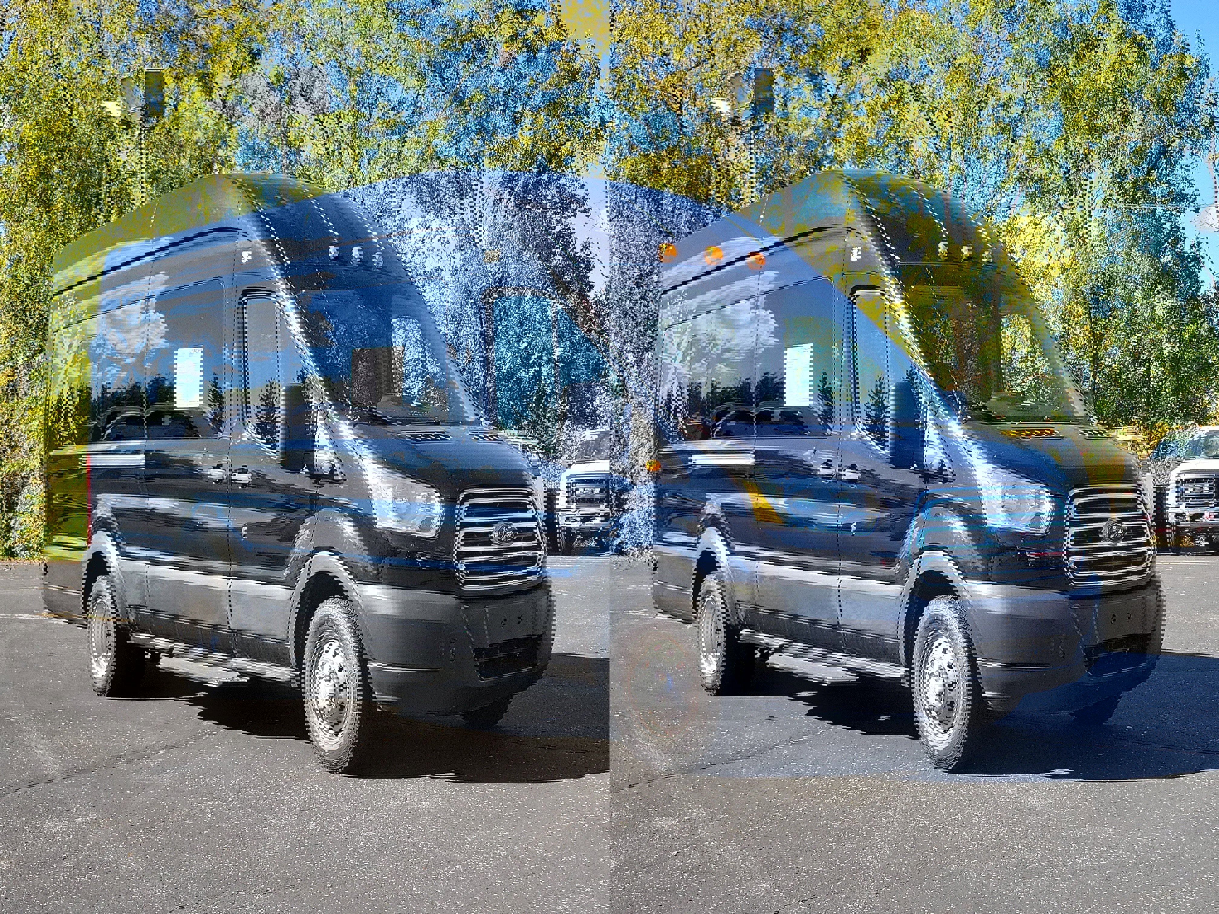 Used 2019 Ford Transit 350 XLT image 32