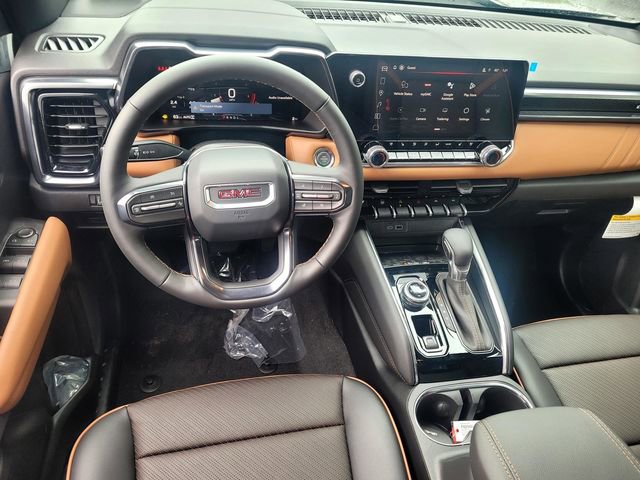 New 2026 GMC Canyon AT4 w/ AT4 Premium Package AWD/4WD image 9
