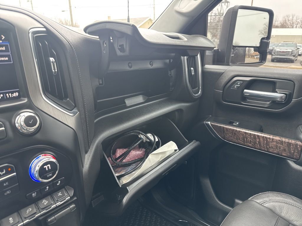 Used 2023 GMC Sierra 3500 Denali w/ Denali Black Diamond Edition AWD/4WD image 51