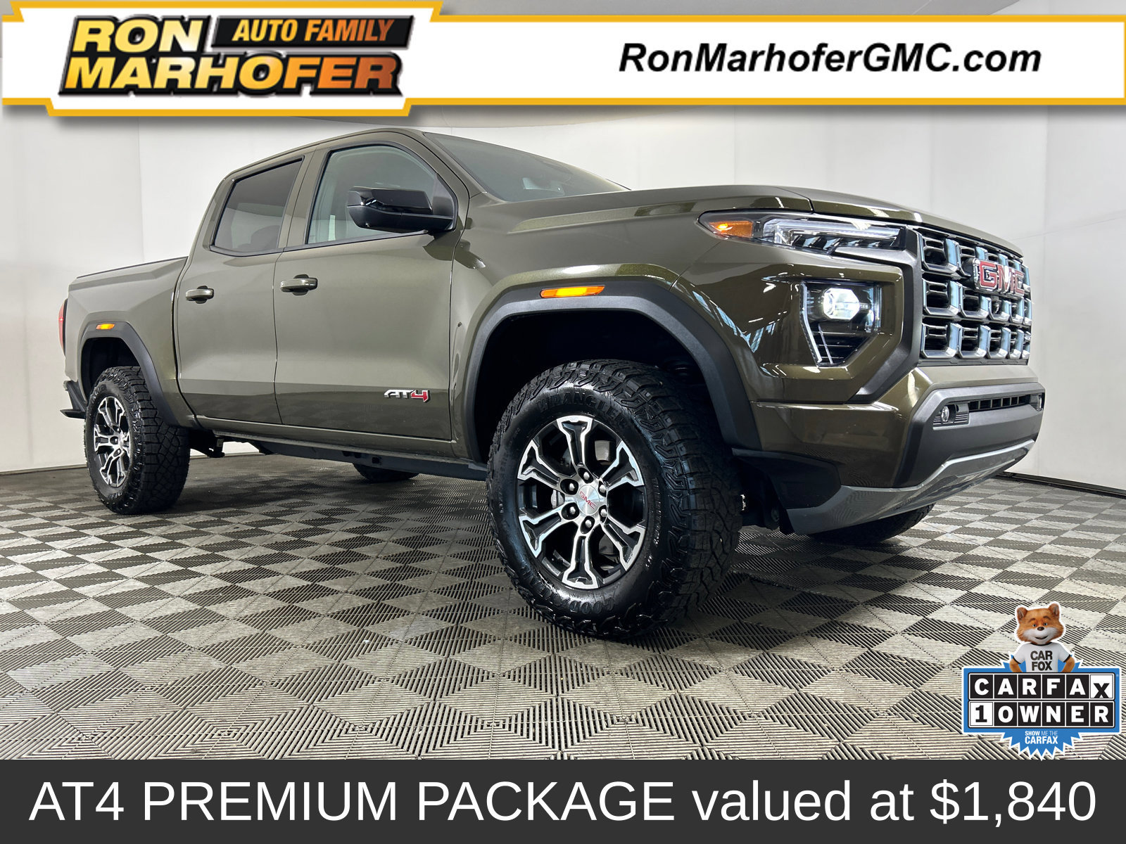 Used 2024 GMC Canyon AT4 w/ AT4 Premium Package AWD/4WD image 1