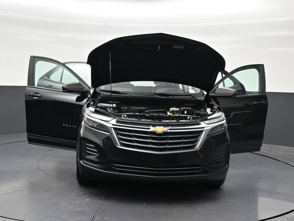 Used 2024 Chevrolet Equinox LS FWD image 37