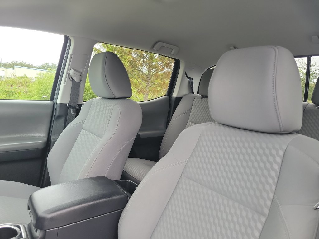 Certified 2023 Toyota Tacoma SR5 AWD/4WD image 21
