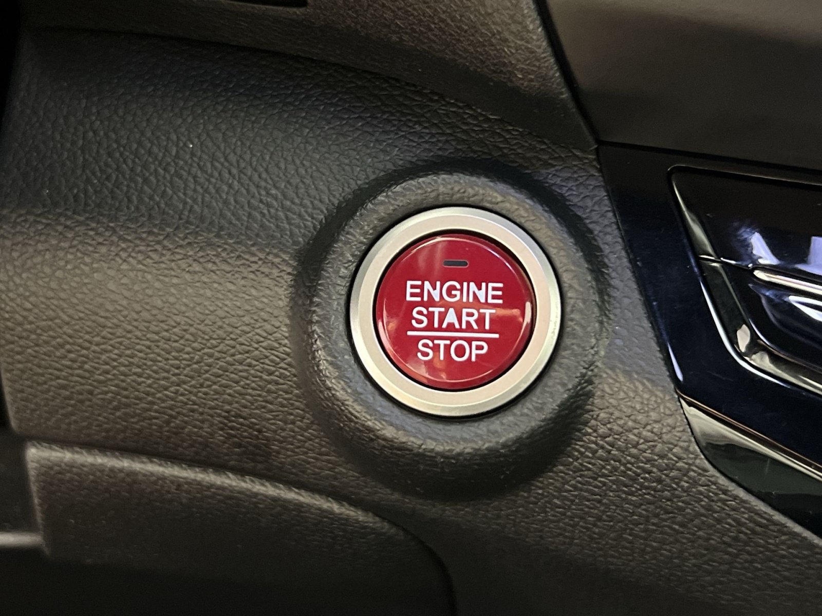 Used 2017 Honda Accord EX-L image 35