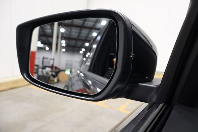 Used 2022 Nissan Kicks SR image 36