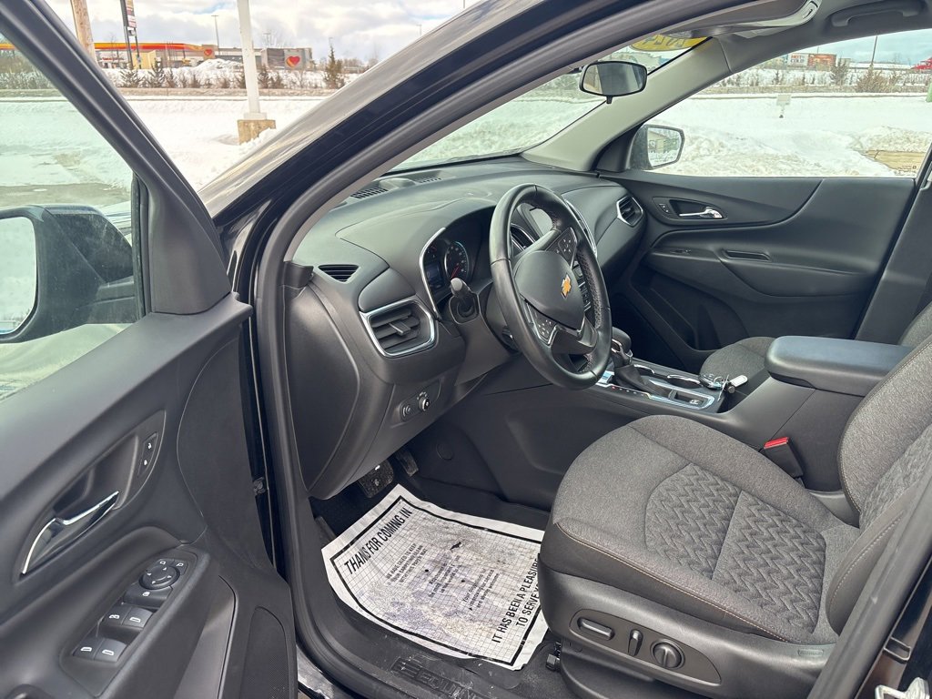 Used 2024 Chevrolet Equinox LT w/ LPO, Floor Liner Package image 15