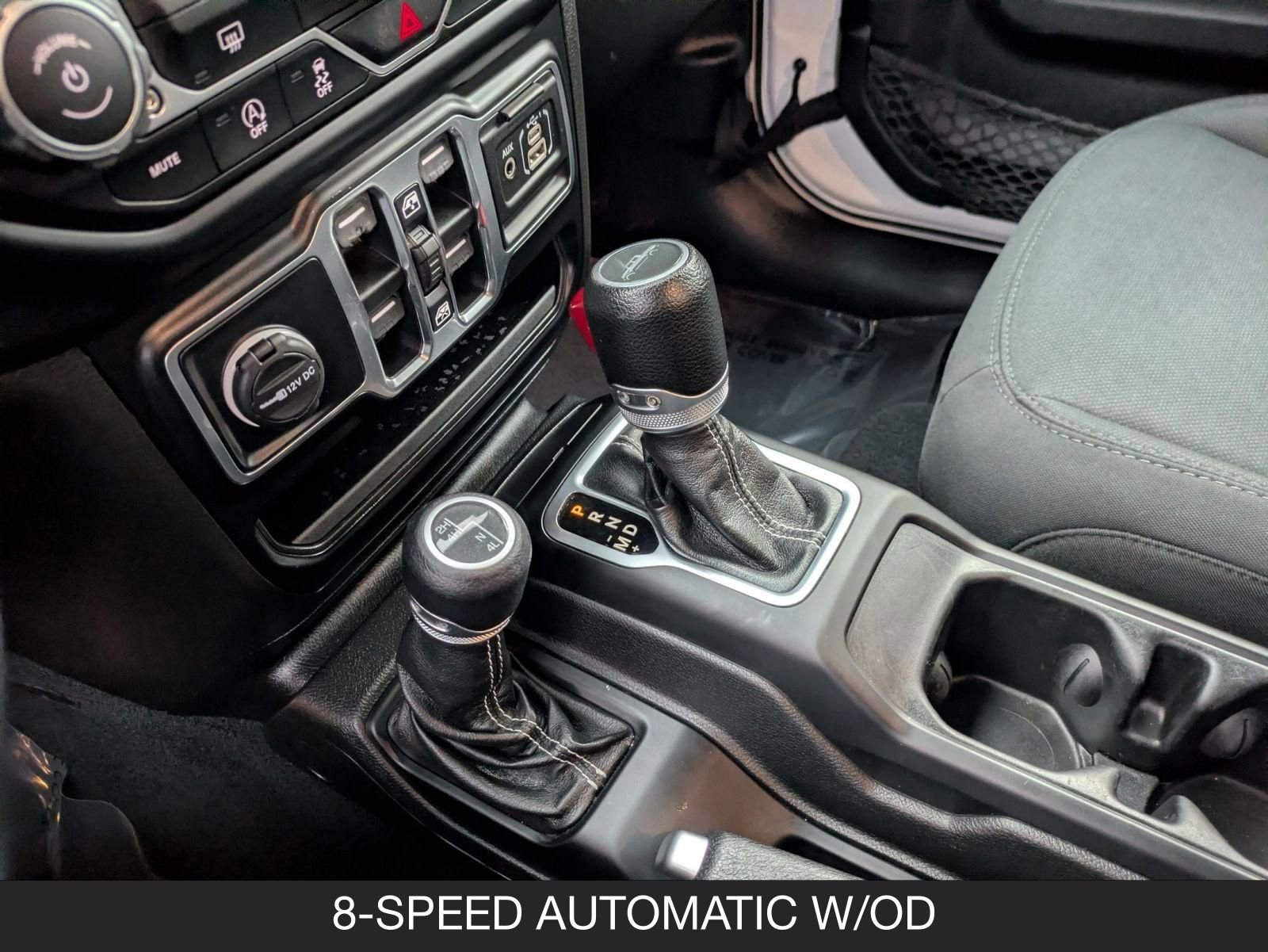 Used 2022 Jeep Gladiator Overland image 16