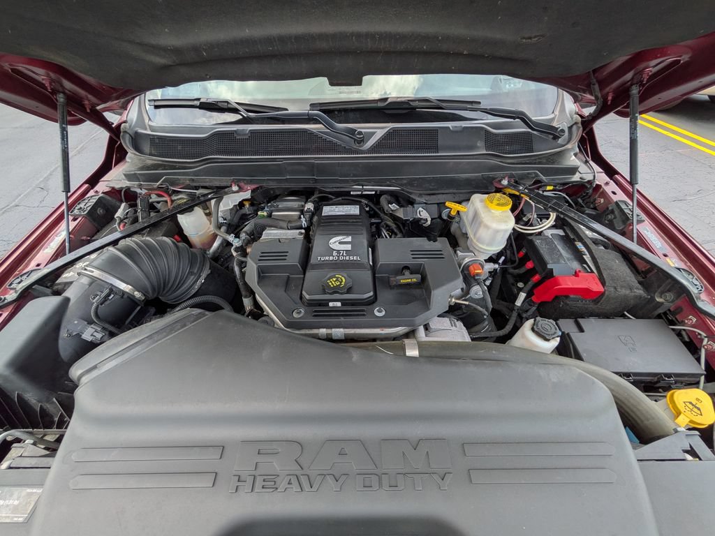 Used 2024 RAM 5500 Tradesman AWD/4WD image 25