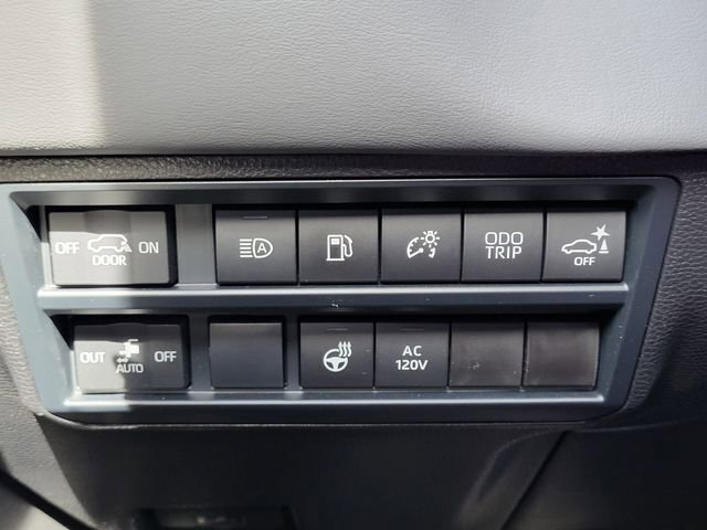 Used 2026 Toyota Sequoia Capstone w/ Tow Technology Package image 20