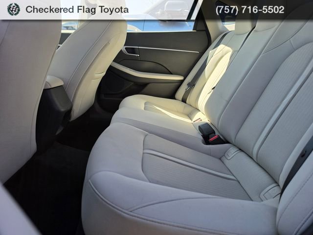 Used 2023 Hyundai Sonata SE w/ Cargo Package FWD image 21