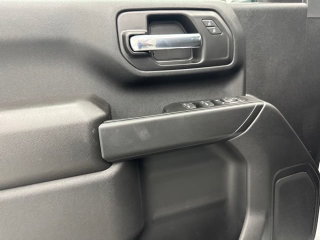 New 2026 Chevrolet Silverado 2500 Custom w/ Custom Value Package AWD/4WD image 9