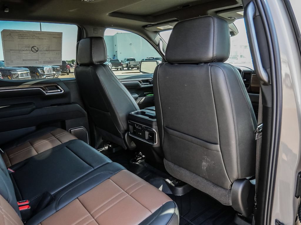 New 2026 Chevrolet Silverado 1500 High Country AWD/4WD image 24