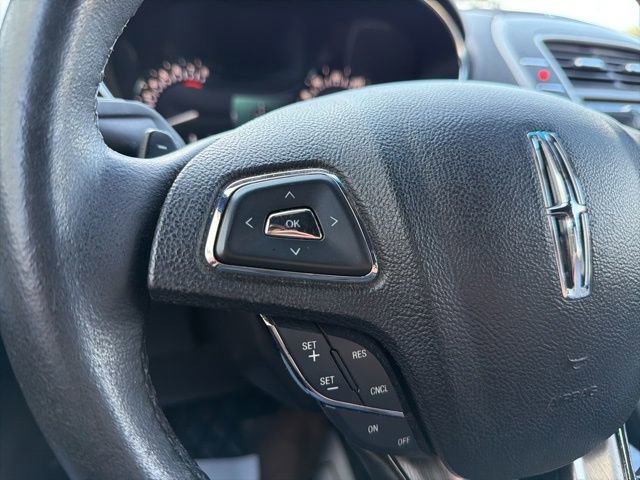 Used 2016 Lincoln MKX Premiere image 27