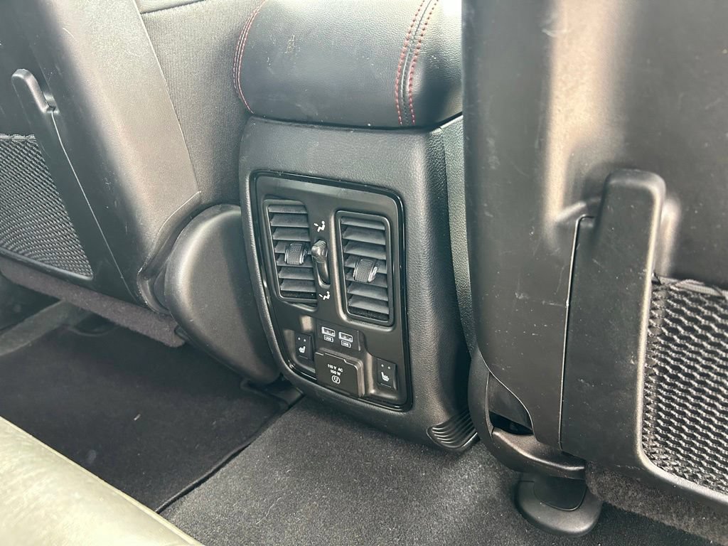 Used 2024 Dodge Durango GT AWD/4WD image 49