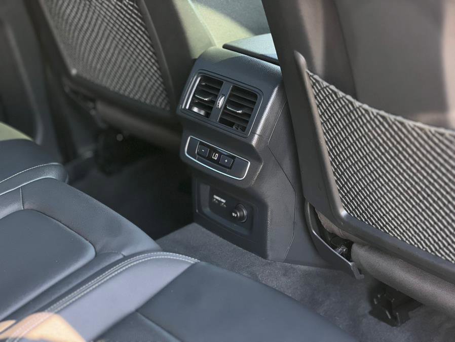 Used 2023 Audi SQ5 Premium Plus w/ Premium Plus Package image 33