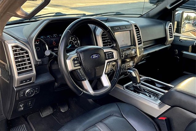 Used 2019 Ford F150 Platinum w/ Equipment Group 701A Luxury image 13