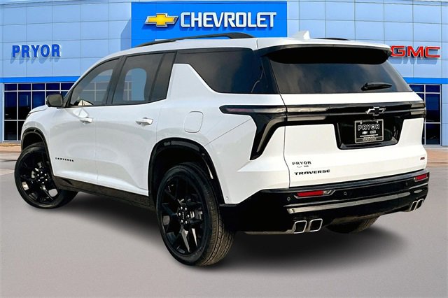 New 2026 Chevrolet Traverse RS image 3