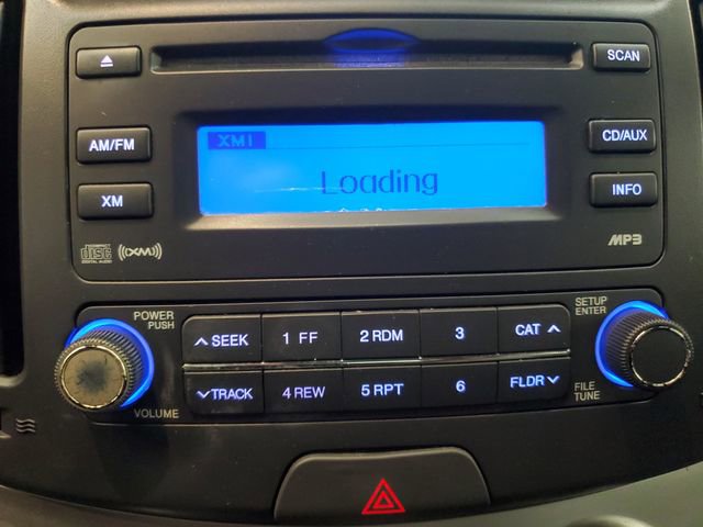 Used 2010 Hyundai Elantra GLS image 20