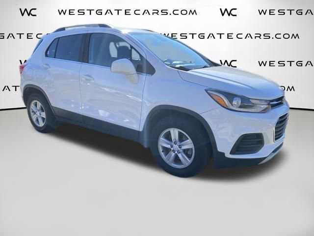 Used 2020 Chevrolet Trax LT FWD image 25