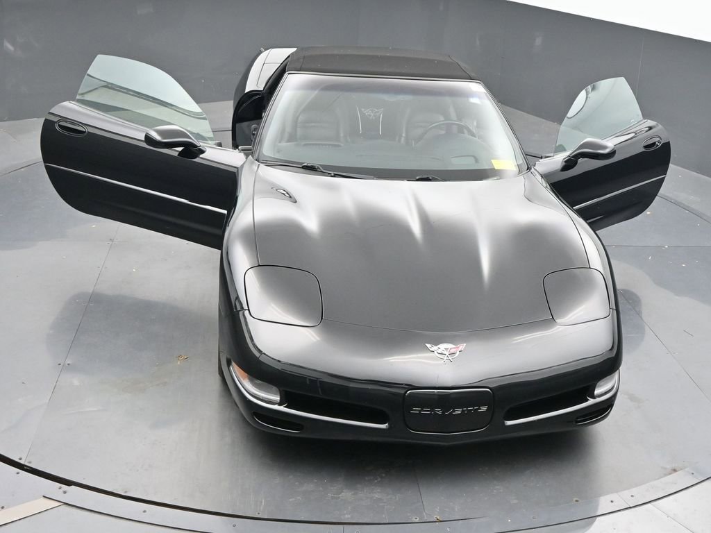 Used 2003 Chevrolet Corvette Convertible w/ Preferred Equipment Group1 image 68