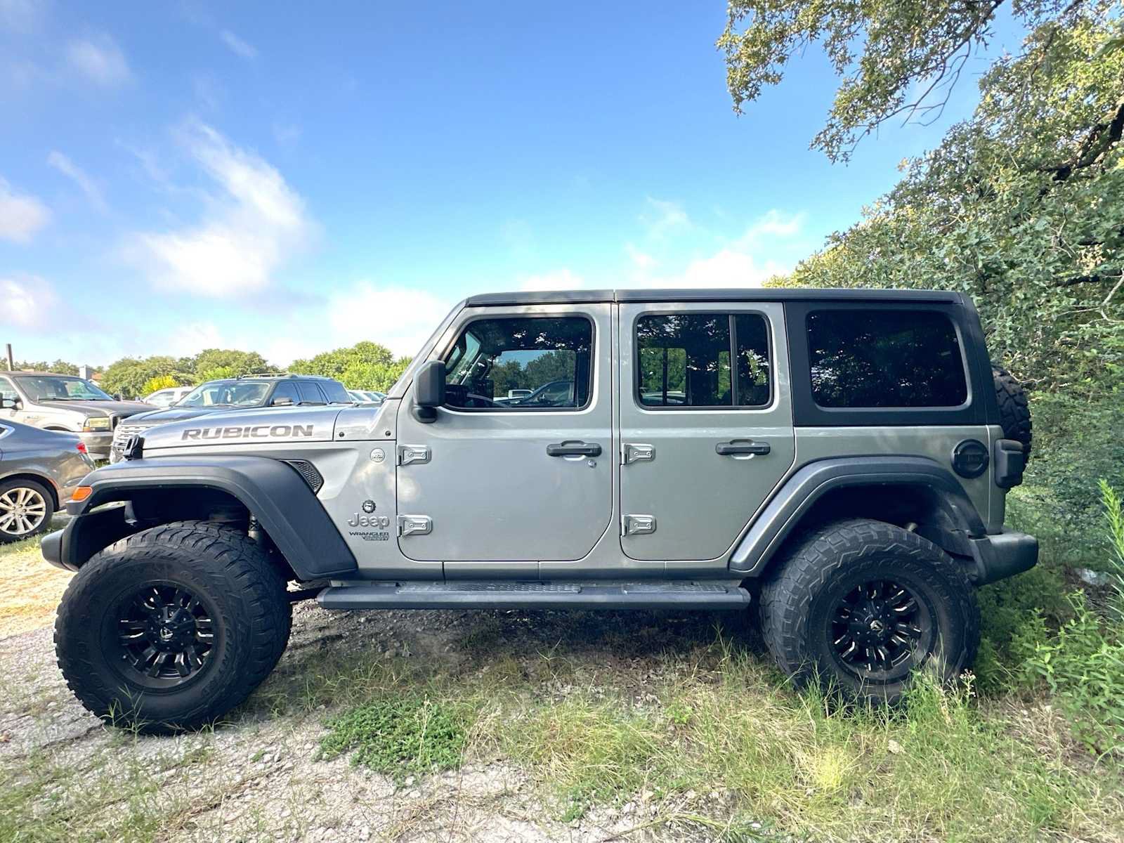 Used 2018 Jeep Wrangler Unlimited Sport S AWD/4WD image 4