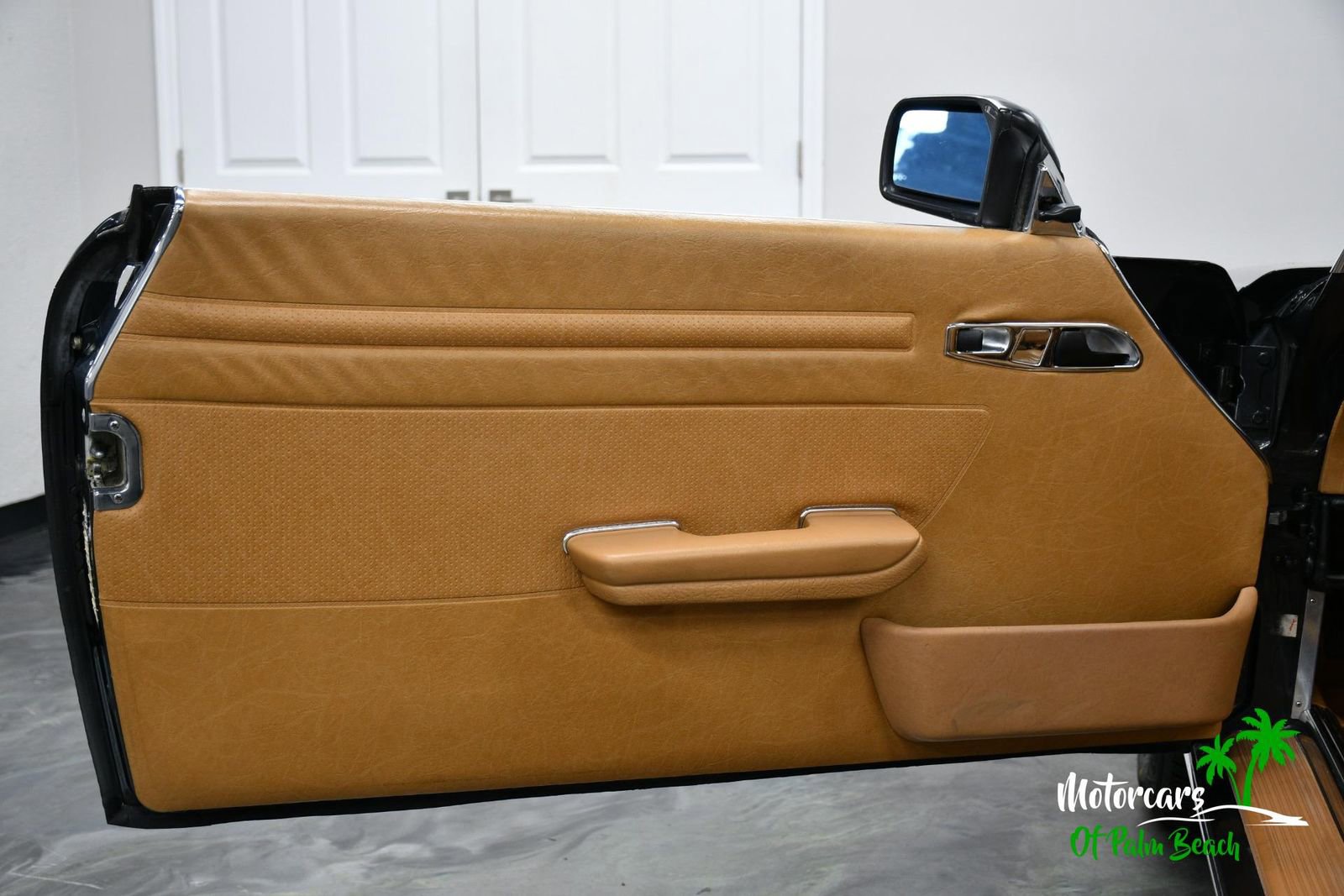 Used 1989 Mercedes-Benz 560 SL image 29