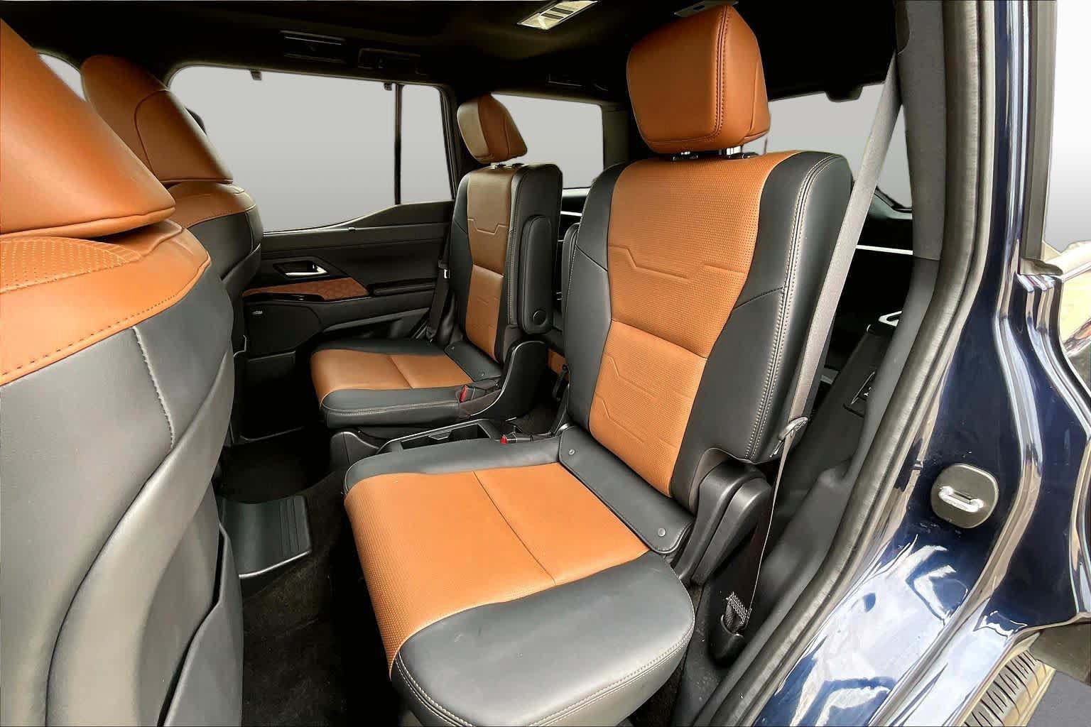 Certified 2024 Lexus GX 550 w/ Accessory Package (Z1) AWD/4WD image 21