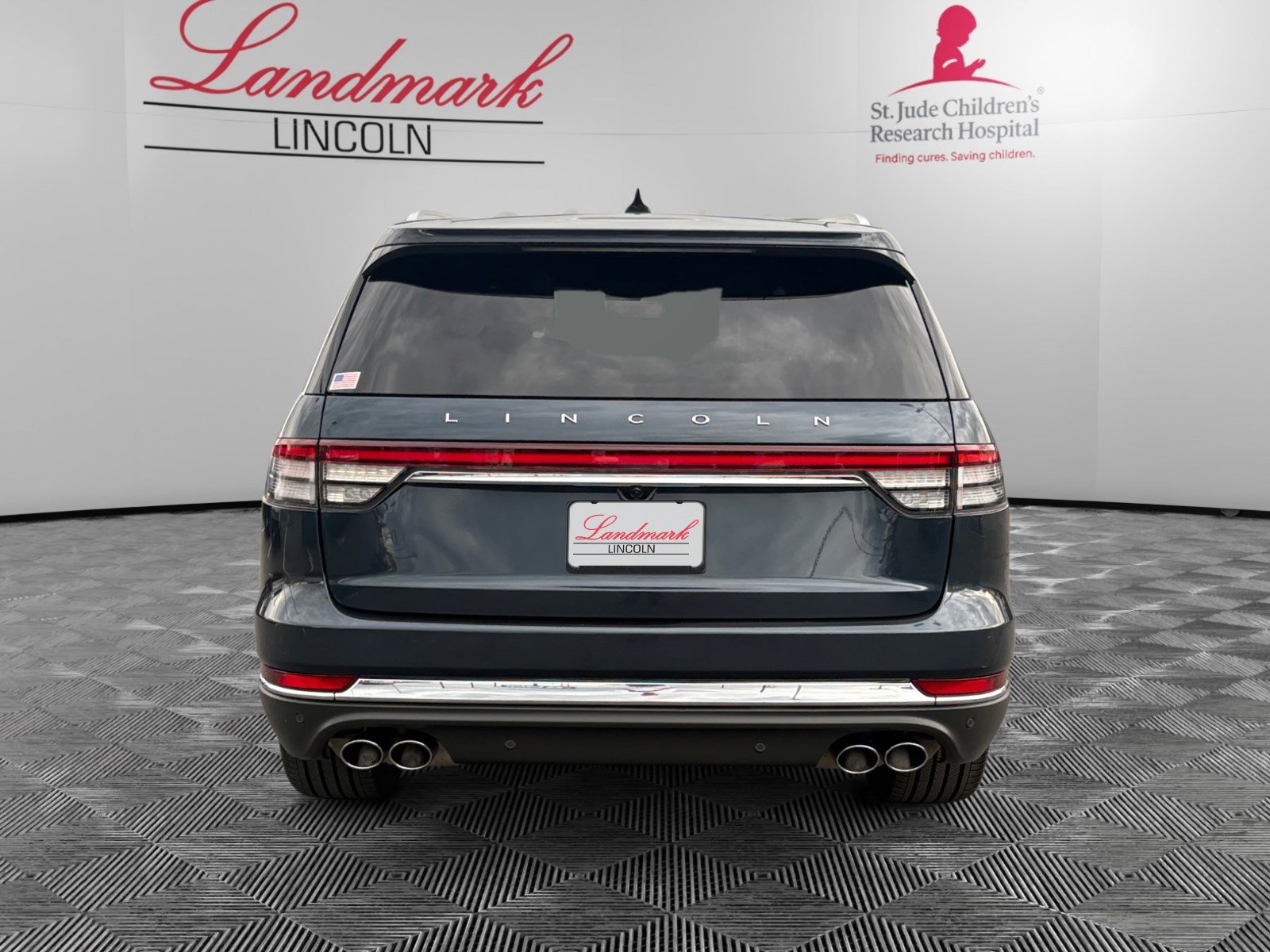 Certified 2021 Lincoln Aviator Reserve w/ Equipment Group 201A AWD/4WD image 4