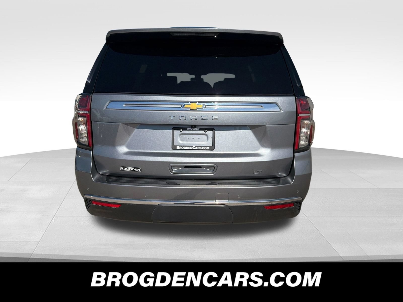 Used 2021 Chevrolet Tahoe LT w/ Luxury Package AWD/4WD image 7