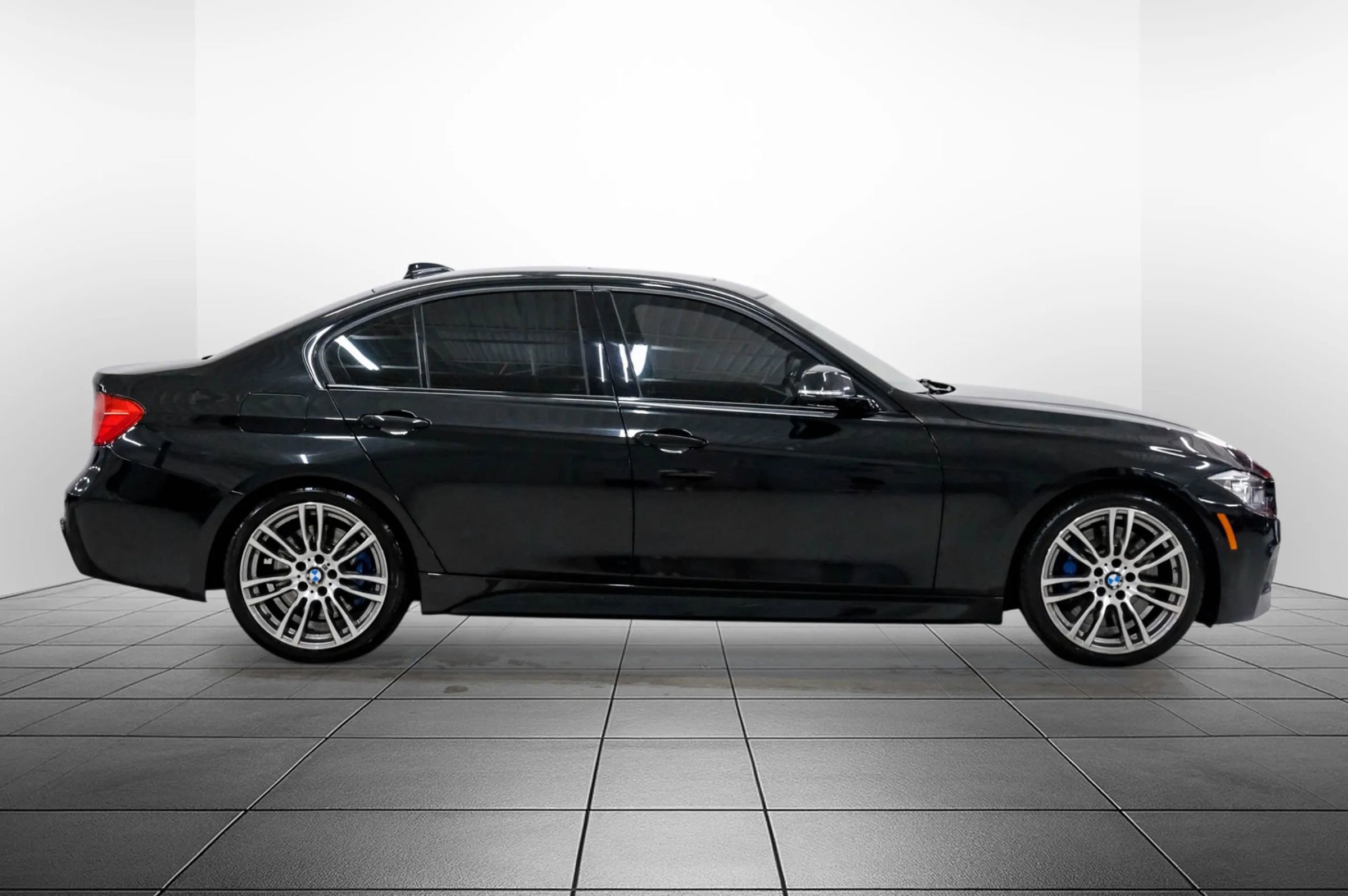Used 2014 BMW 335i Sedan RWD image 8