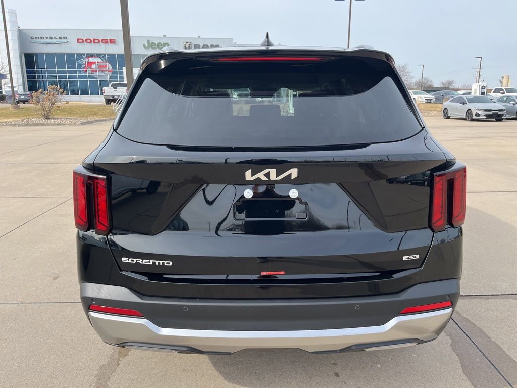 New 2026 Kia Sorento S image 4