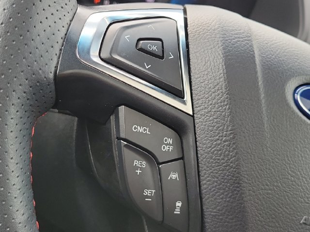 Certified 2024 Ford Edge ST-Line AWD/4WD image 16