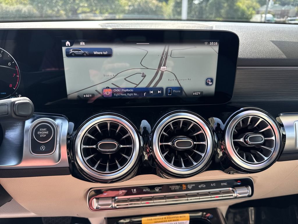 New 2026 Mercedes-Benz GLB 250 4MATIC image 24