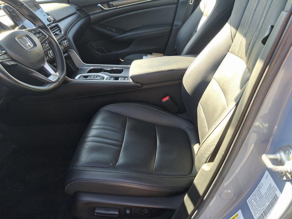 Used 2022 Honda Accord Touring image 28