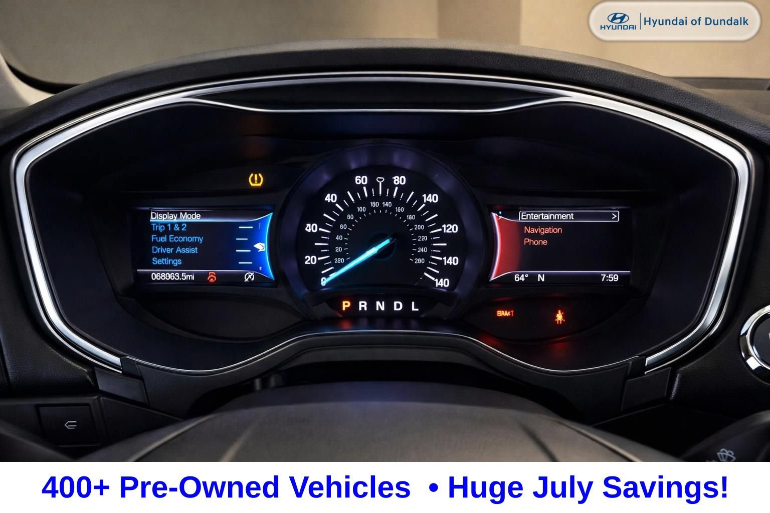 Used 2020 Ford Fusion SE FWD image 15