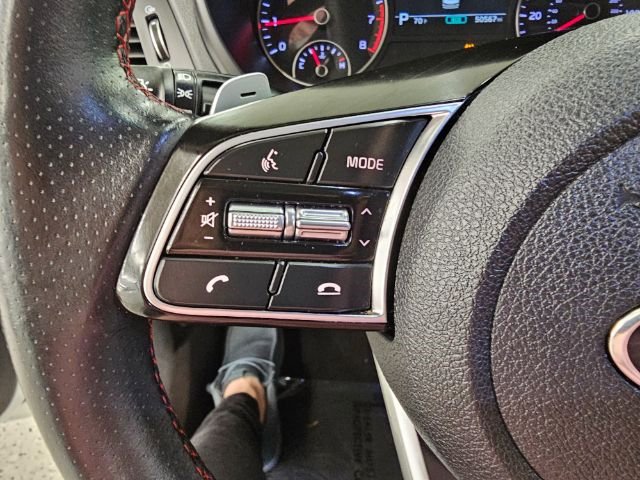 Used 2020 Kia Optima SX image 11