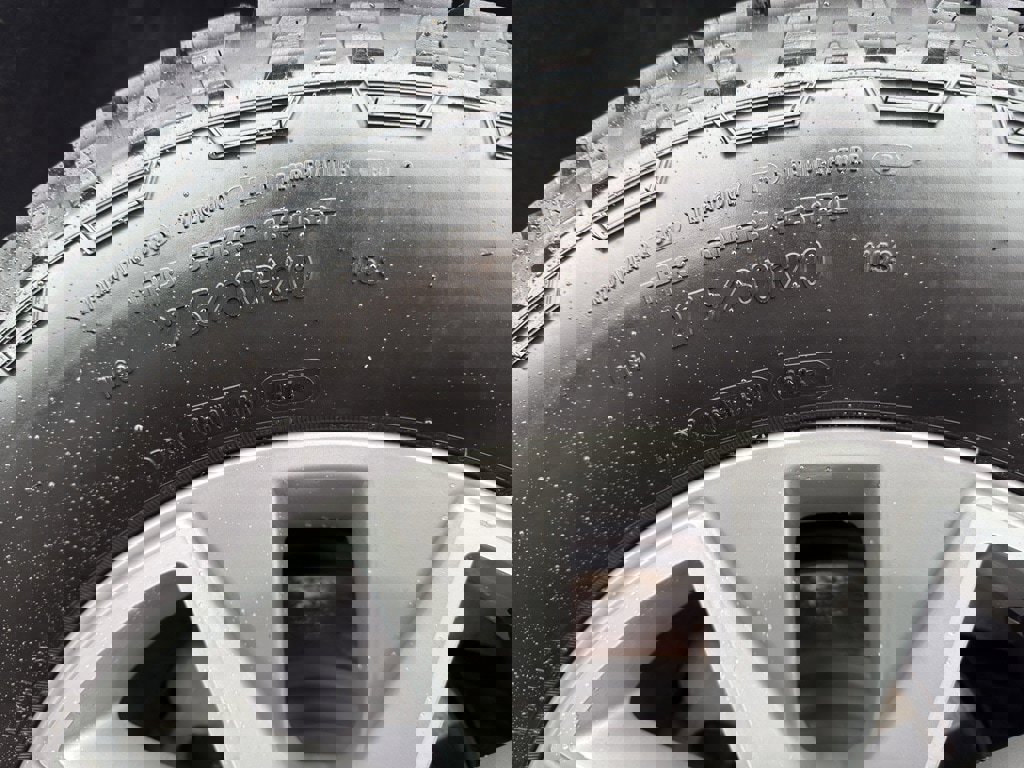 Used 2021 Chevrolet Silverado 1500 High Country w/ Technology Package image 11