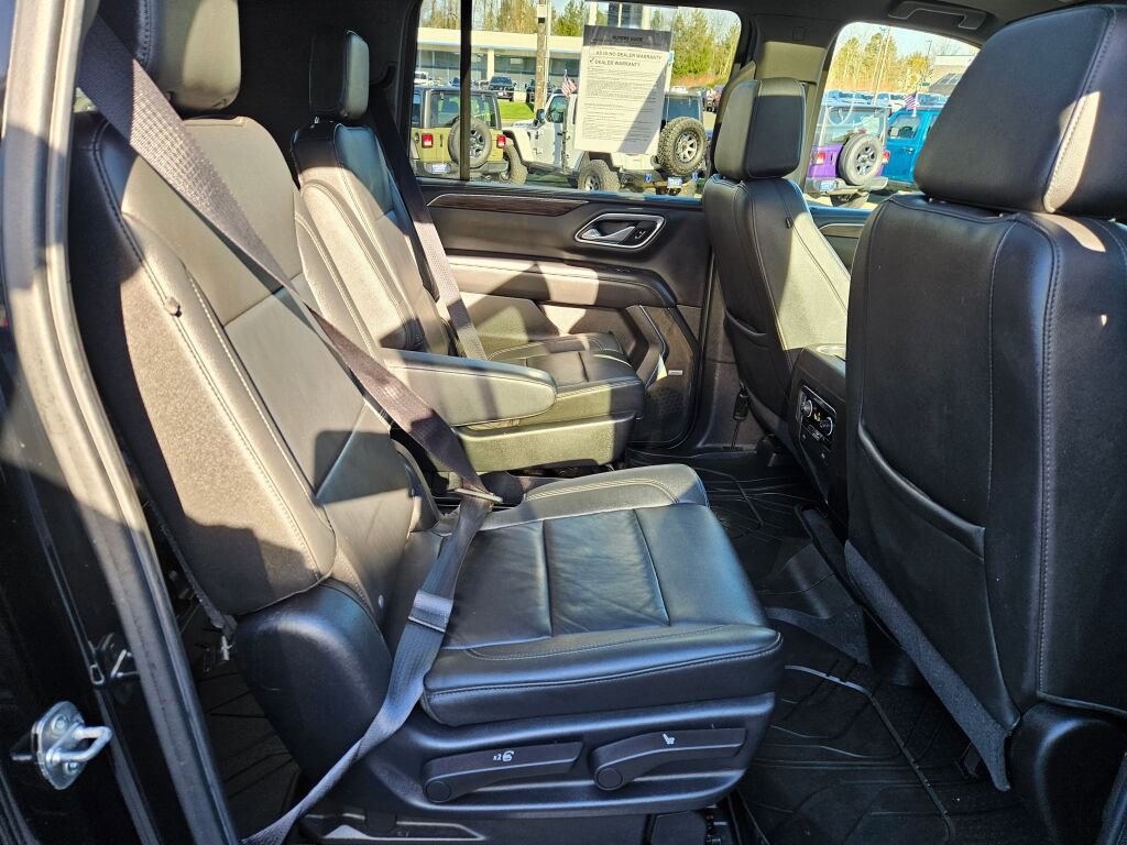 Used 2021 Chevrolet Suburban Z71 AWD/4WD image 14