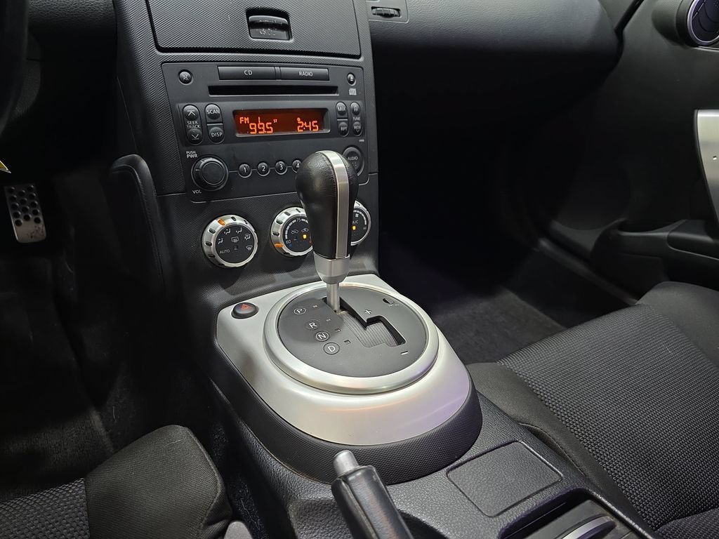 Used 2008 Nissan 350Z Enthusiast RWD image 24