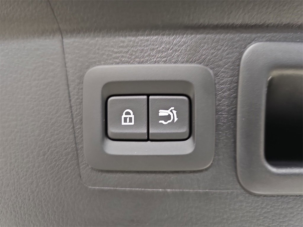 New 2026 MAZDA CX-50 AWD 2.5 S w/ Cargo Package image 13