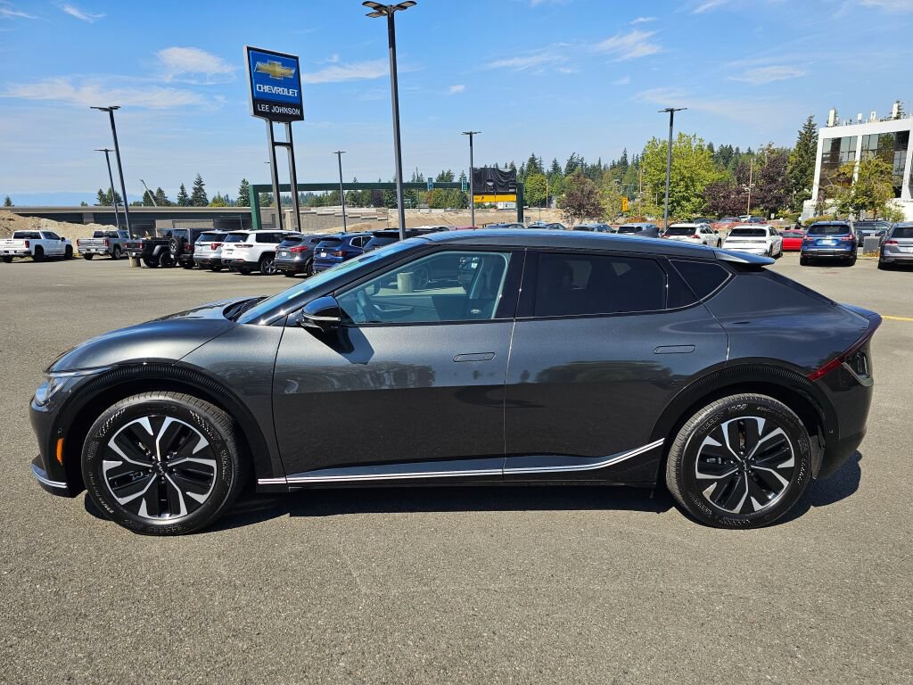 Certified 2024 Kia EV6 Wind w/ Wind Technology Package AWD/4WD image 8